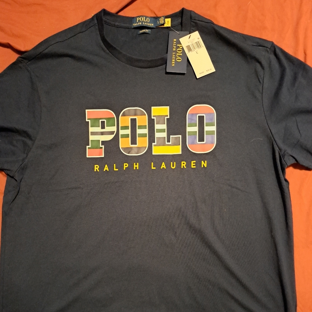 polo t-shirt